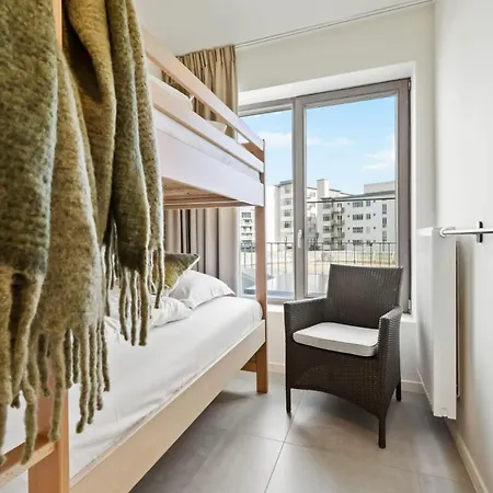 Huswell - With Natural Swimming Pool Apartamento *